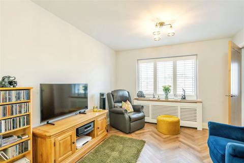 3 bedroom semi-detached house for sale, Kingsmead Avenue, Chichester, West Sussex, PO19