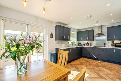 3 bedroom semi-detached house for sale, Kingsmead Avenue, Chichester, West Sussex, PO19