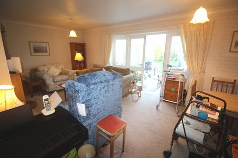 2 bedroom detached bungalow for sale, Seven Sisters Road, Eastbourne BN22