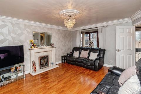4 bedroom detached house for sale, Dewberry Drive, WALSALL