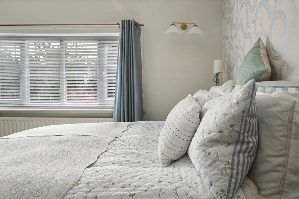 Bed 1