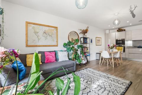 2 bedroom apartment for sale, Nellie Cressall Way, Bow