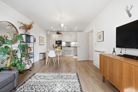 2 bedroom apartment for sale, Nellie Cressall Way, Bow