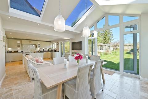 undefined, Woodstock Road East, Begbroke, Kidlington, Oxfordshire, OX5
