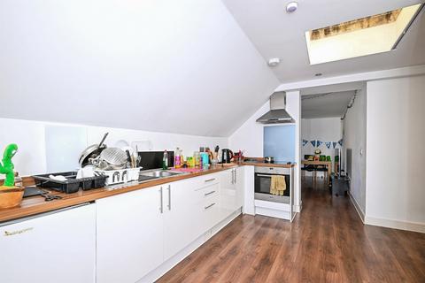 2 bedroom flat for sale, Romney Place, Maidstone