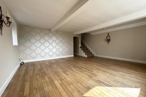 undefined, Near Bank, Shelley, Huddersfield, HD8 8LS