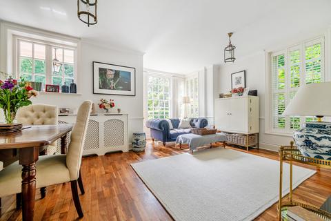 2 bedroom flat for sale, Farnham Lane, Haslemere, GU27