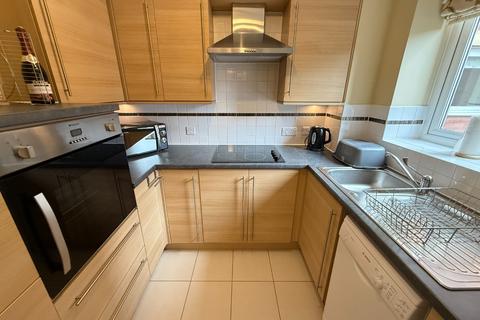 1 bedroom apartment for sale, High Street North, Bedfordshire LU6