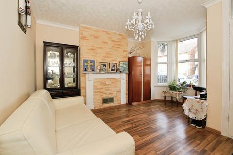 3 bedroom terraced house for sale, Burmer Road, Peterborough