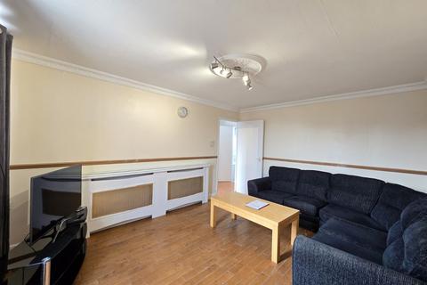 1 bedroom flat to rent, Clifford Road, London E16