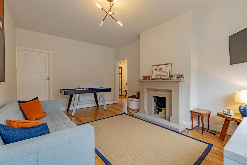 Sitting Room-3.jpg