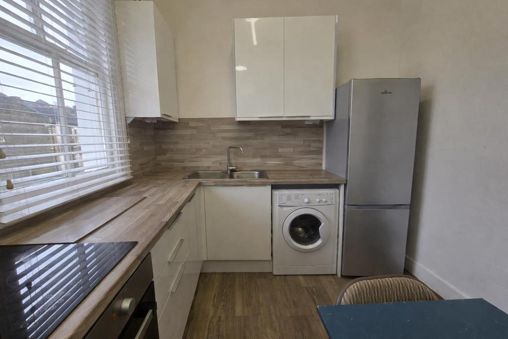 Chat GPT Image Mar 24, 2026, 03 01 15 PM.png