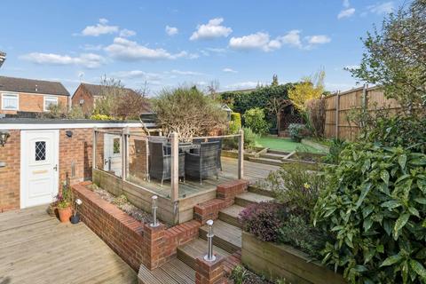 5 bedroom detached house for sale, Grenadine Way, Tring