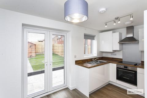 2 bedroom semi-detached house to rent, Nero Avenue, Nuneaton