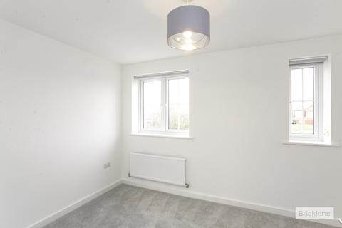 2 bedroom semi-detached house to rent, Nero Avenue, Nuneaton
