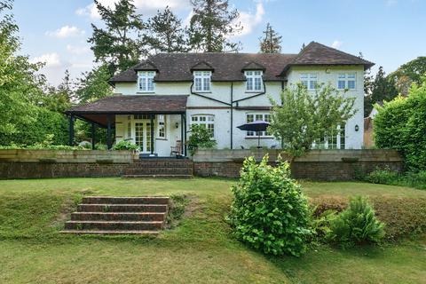 undefined, Churt Road, Hindhead, GU26