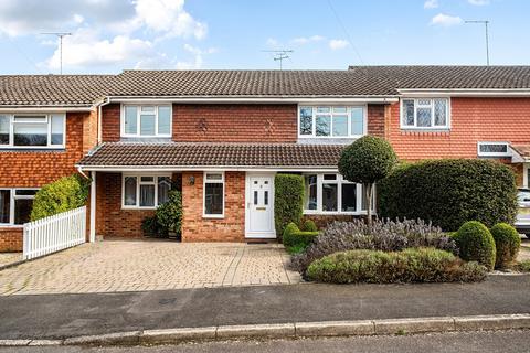 4 bedroom terraced house for sale, De Lucy Avenue, Alresford, Hampshire, SO24