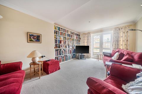 4 bedroom terraced house for sale, De Lucy Avenue, Alresford, Hampshire, SO24
