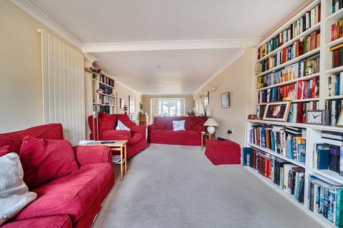 4 bedroom terraced house for sale, De Lucy Avenue, Alresford, Hampshire, SO24