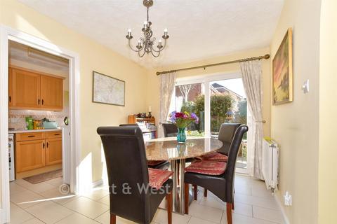 5 bedroom detached house for sale, Willard Way, Ashington, West Sussex