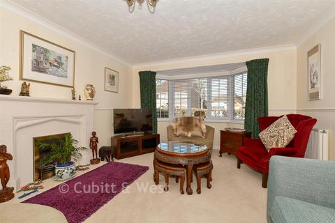 5 bedroom detached house for sale, Willard Way, Ashington RH20
