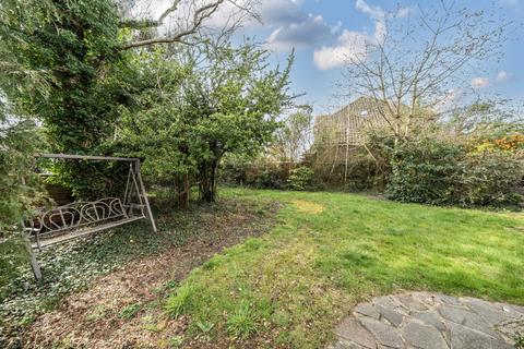 4 bedroom detached house for sale, Heath Lane, Dartford, Kent, DA1