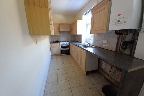 undefined, 27 Shroggs Vue Terrace, HX1 5RF