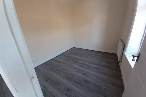 undefined, 27 Shroggs Vue Terrace, HX1 5RF