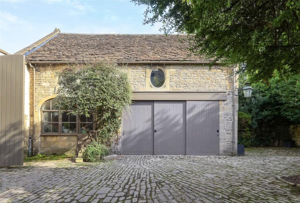 Garage/Annexe