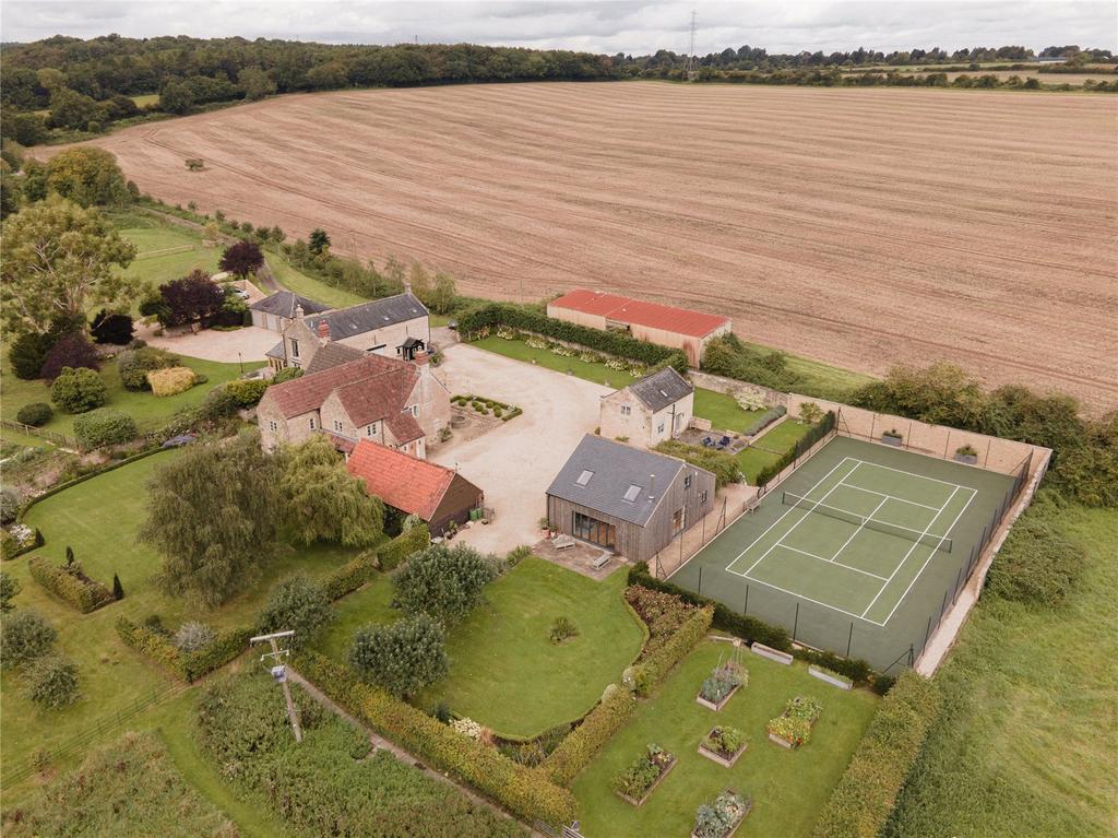 Norbin Barton Farm