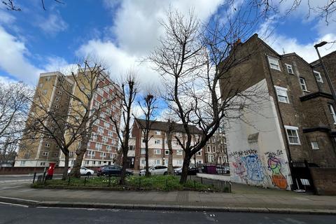 undefined, Old Ford Road, Bethnal Green E2