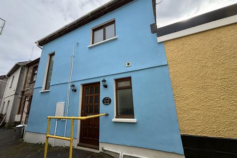 Cubitts Court, Llandeilo, Carmarthenshire.