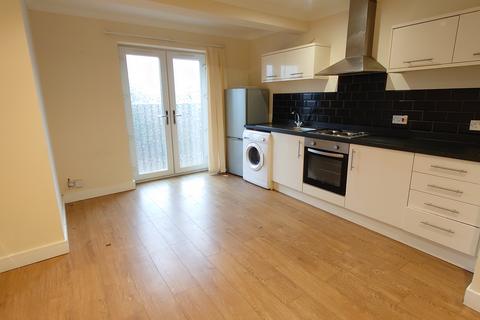 2 bedroom apartment to rent, York House, Birmingham, B28