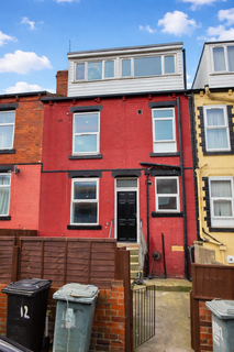 3 bedroom terraced house to rent, Rydall Terrace, Leeds
