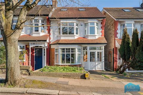 5 bedroom end of terrace house for sale, Broomfield Avenue, London, N13