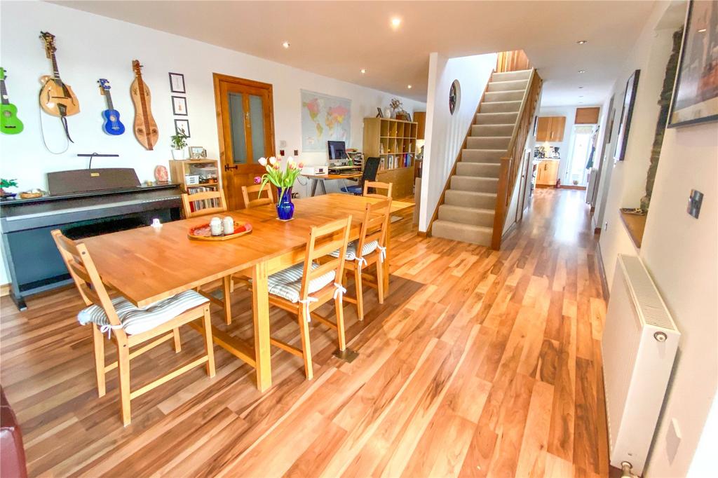 Kitchen/Living
