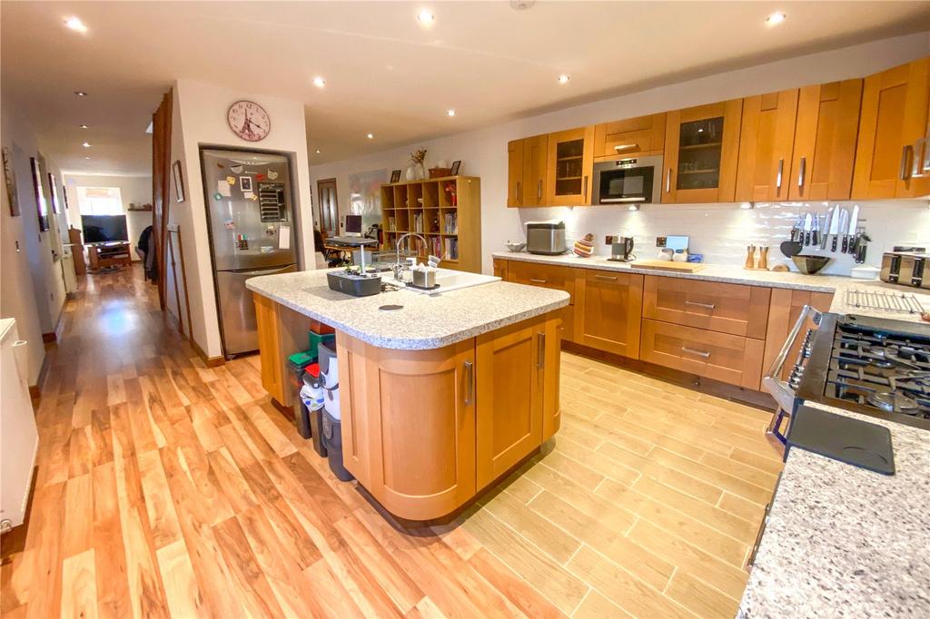 Kitchen/Living
