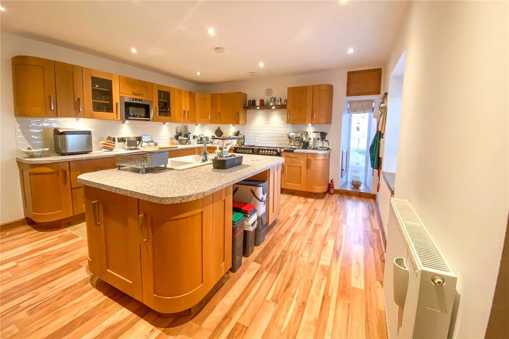 Kitchen/Living