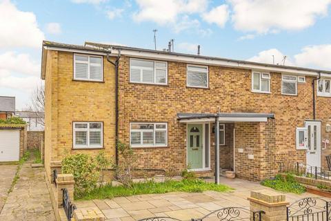 undefined, Kingston Lane, Teddington TW11
