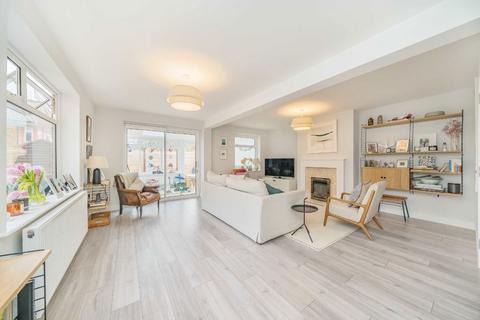 undefined, Kingston Lane, Teddington TW11