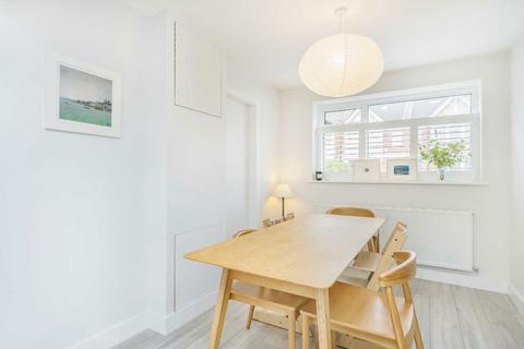 undefined, Kingston Lane, Teddington TW11