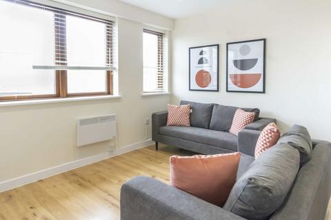 2 bedroom flat to rent, Kepler Road, London SW4