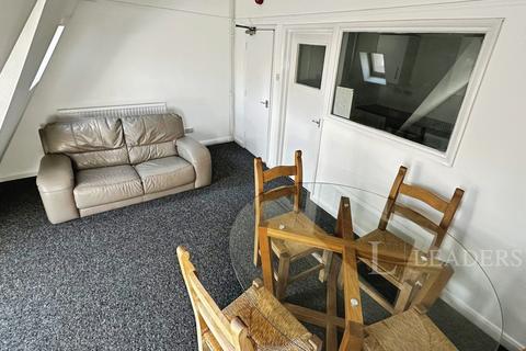 1 bedroom in a house share to rent, Wellington Street, Luton, Bedfordshire, LU1