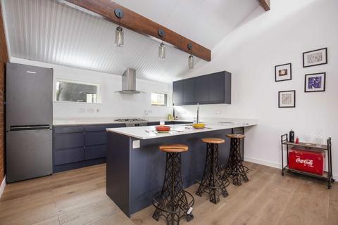 undefined, Elm Grove, Wimbledon SW19