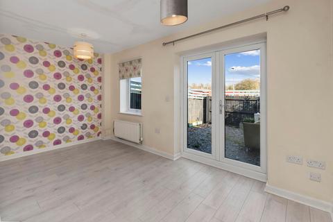 undefined, Halton Brook Avenue, Halton Brook, WA7