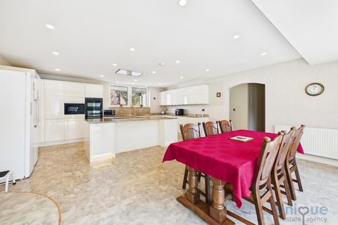 4 bedroom detached house for sale, Holmefield Avenue,  Thornton-Cleveleys, FY5