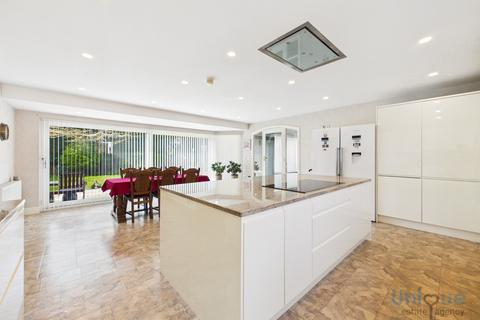 4 bedroom detached house for sale, Holmefield Avenue,  Thornton-Cleveleys, FY5