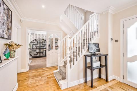 4 bedroom house for sale, Chadacre Avenue, Ilford IG5