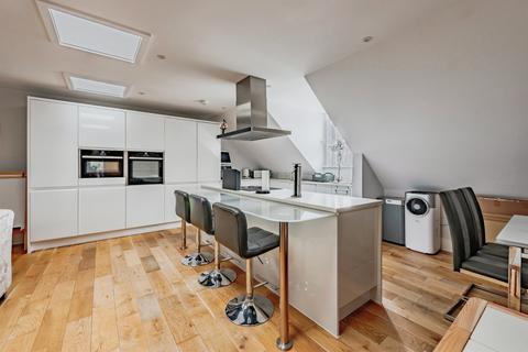 undefined, Springfield Close, Salfords, Redhill