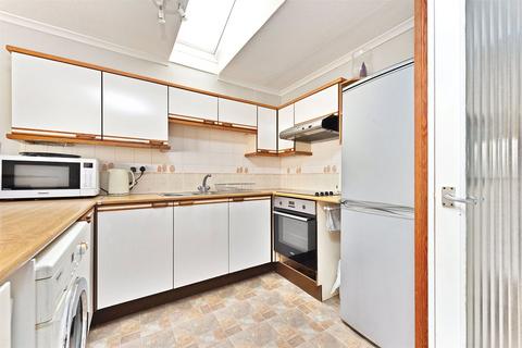 2 bedroom bungalow for sale, Cumber Close, Kingsbridge TQ7